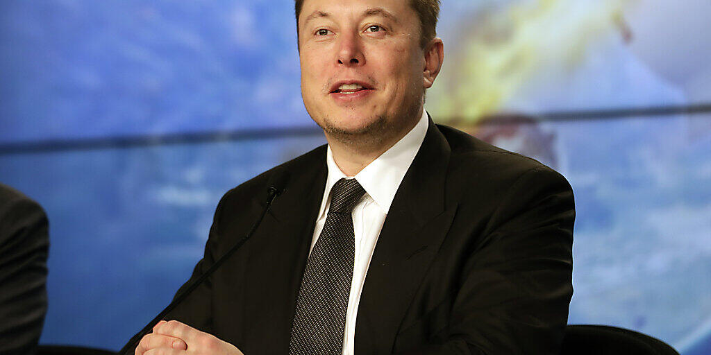 Die steigende Nachfrage nach Elektroautos schlägt sich in einer hohen Vergütung für Tesla-Chef Elon Musk nieder. (Archivbild).