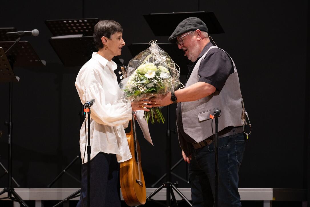 Jahreskonzert-We-are-Family-Chor