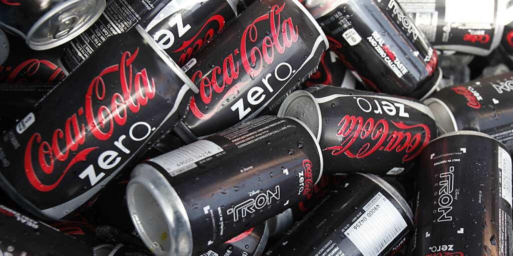 Coca Cola Zero Sugar und Kaffee bescheren dem Getränkeriesen Coca-Cola im ersten Quartal einen Gewinnsprung. (Symbolbild)