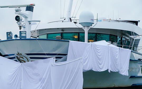 Kollision auf dem Rhein in Deutschland: Das Passagierschiff "MS Thurgau Prestige" ist frontal mit einem Tankschiff zusammengestossen.