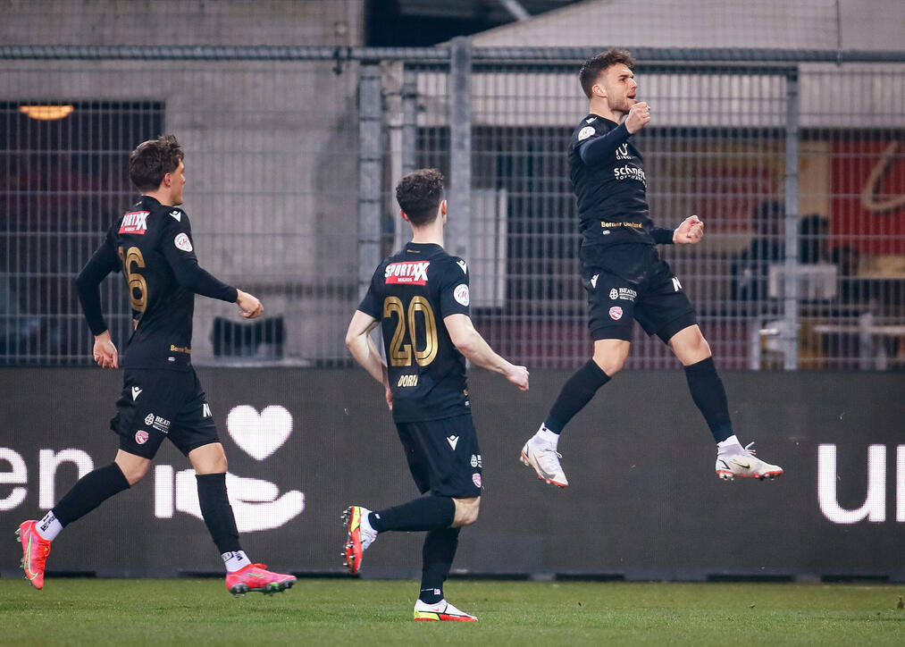 Liechtenstein Schweiz Fussball Challenge-League FC Vaduz - FC Thun
