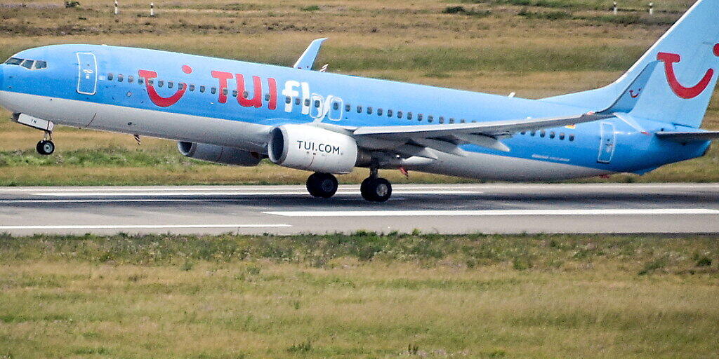 Ab an den Ballermann: In Düsseldorf ist eine Maschine von Tui auf die Lieblingsferieninsel der Deutschen gestartet.