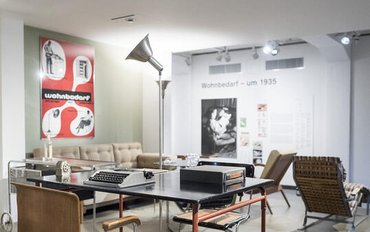 Blick in die Ausstellung "Ideales Wohnen" im neu sanierten Museum für Gestaltung in Zürich, aufgenommen am Donnerstag, 1. März 2018.