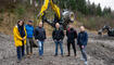 240301 WR Gewinner Wirtschaftswunder Wettbewerb Baggerfahren mit der «Kaiser AG» Schaanwald, danach in der Rüfe Schaanwal