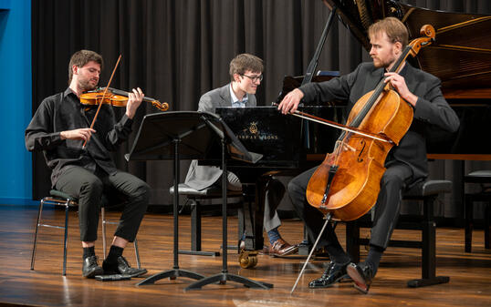 Uraufführung von Emil Laternser, Triesen