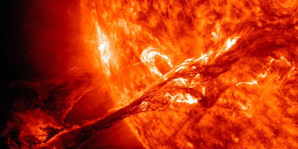 Am 31. August 2012 fand eine heftige Eruption auf der Sonnenoberfläche statt. Der resultierende Sturm aus geladenen Teilchen verfehlte jedoch knapp die Erde. Laut einer neuen Studie wären auch weitaus heftigere Sonnenstürme möglich. (Archivbild)