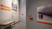 Rundgang durch die Ausstellung «Nah am Krieg »