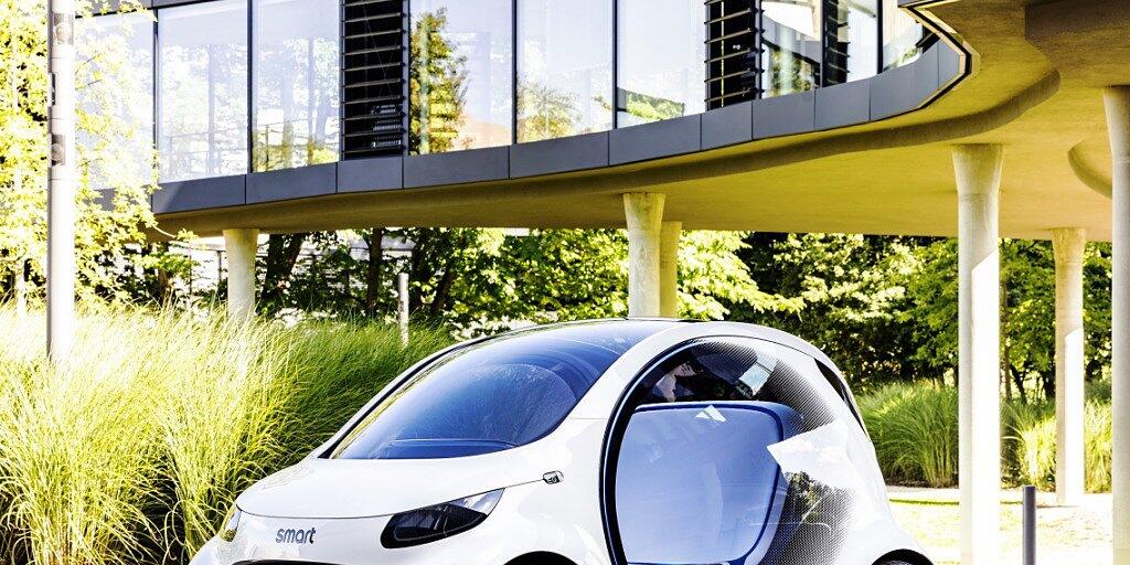 Daimler bringt Smart in Joint Venture mit Geely ein. (Bild: Studie smart vision EQ fortwo von 2017, Archiv) Daimler bringt Smart in Joint Venture mit Geely ein. (Bild: Studie smart vision EQ fortwo von 2017, Archiv)