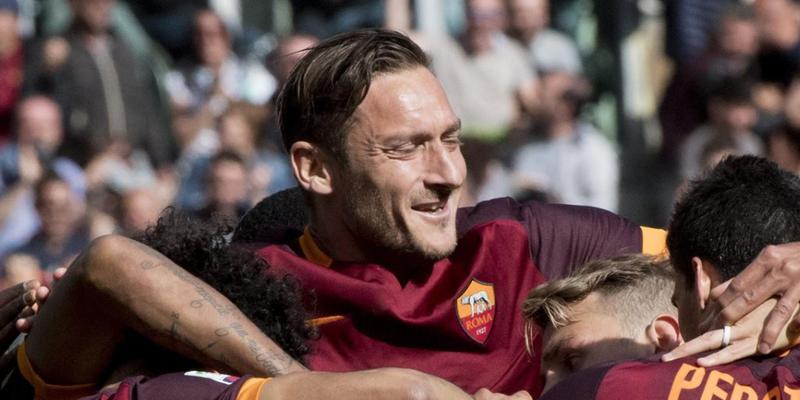 Francesco Totti wird als Torschütze gefeiert