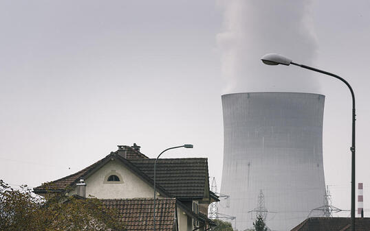 In der Schweiz gäbe es auch ohne AKW genügend Strom. Davon sind die Befürworter der Atomausstiegsinitiative überzeugt. Die Gegner ziehen das in Zweifel. (Archiv)