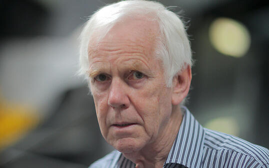 ARCHIV - Schauspieler Jeremy Bulloch besucht ein Science Fiction-Treffen im Technik Museum. Der britische Schauspieler Jeremy Bulloch, der die «Star Wars»-Figur Boba Fett verkörperte, ist tot. Foto: picture alliance / dpa