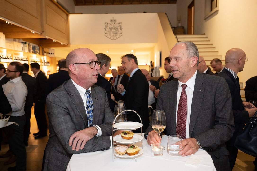 Vernon Smith Prize (19.02.2024)