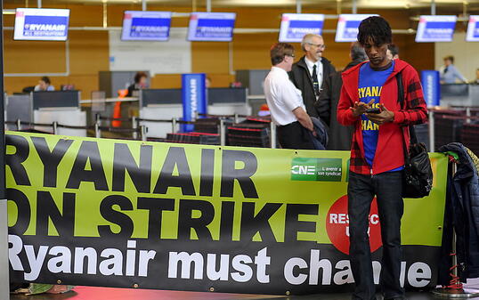 Die Ryanair-Piloten drohen dem irischen Billigflieger mit einem anhaltenden Arbeitskampf.