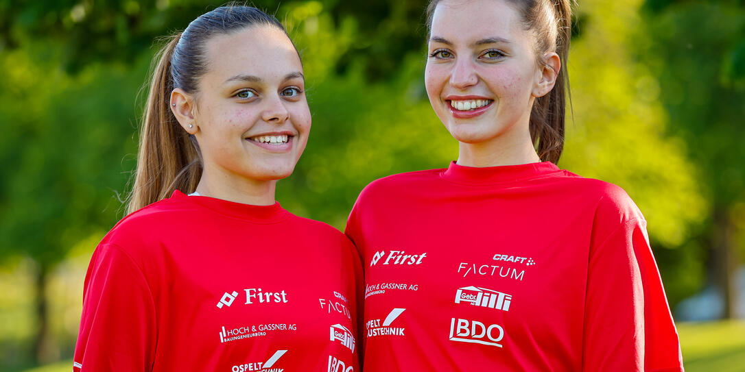 Die Triesenbergerinnen Angelina Beck und Alessia Protulipac (v.l.) sind seit Januar beim Bobverband dabei.