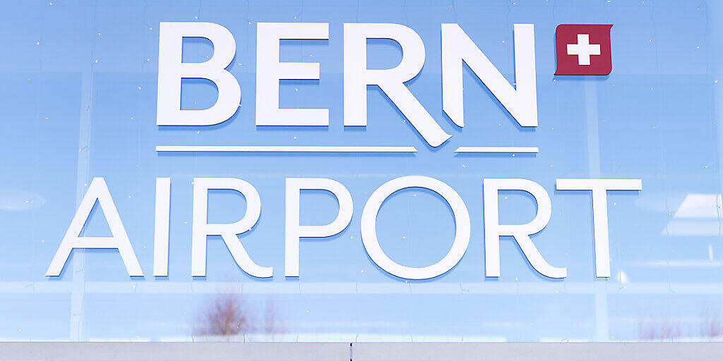 Der Flughafen Bern setzt auf Crowdfunding, um wieder Linienflüge in die Luft zu bringen. (Archivbild) Der Flughafen Bern setzt auf Crowdfunding, um wieder Linienflüge in die Luft zu bringen. (Archivbild)