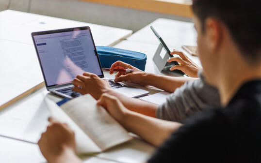 Künstliche Intelligenz im Deutschunterricht