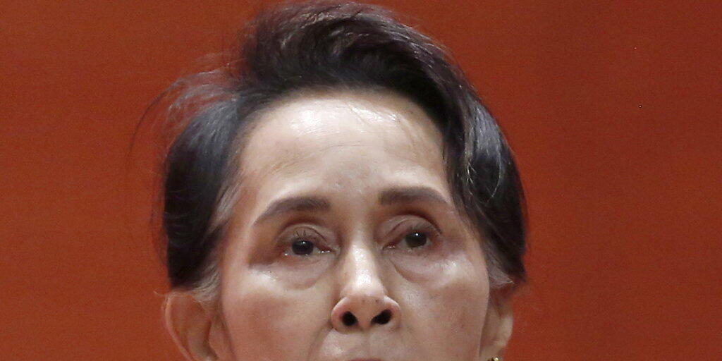 Ihr Ansehen hat mit der Rohingya-Krise schweren Schaden genommen: Friedensnobelpreisträgerin und Myanmars De-facto-Regierungschefin Aung San Suu Kyi. (Archivbild)