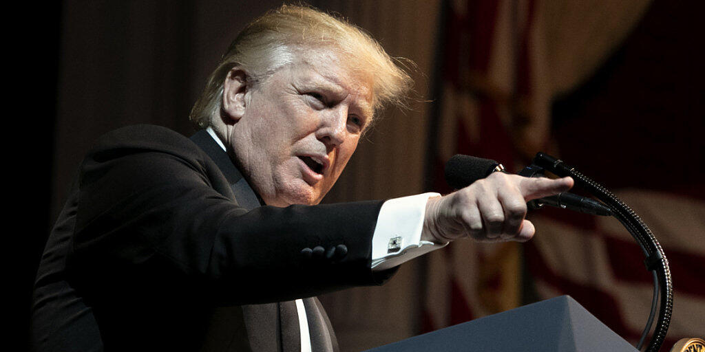 US-Präsident Donald Trump kritisiert am Sonntag erneut das Vorgehen in Syrien.