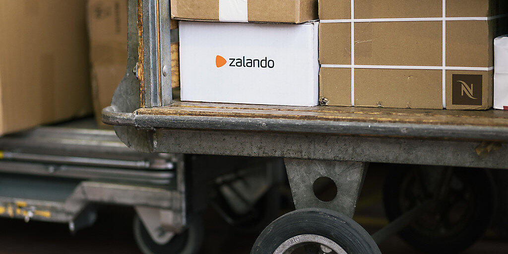Die Retouren von Zalando-Päckli werden von Schweizer Subunternehmen abgefertigt. (Archiv)