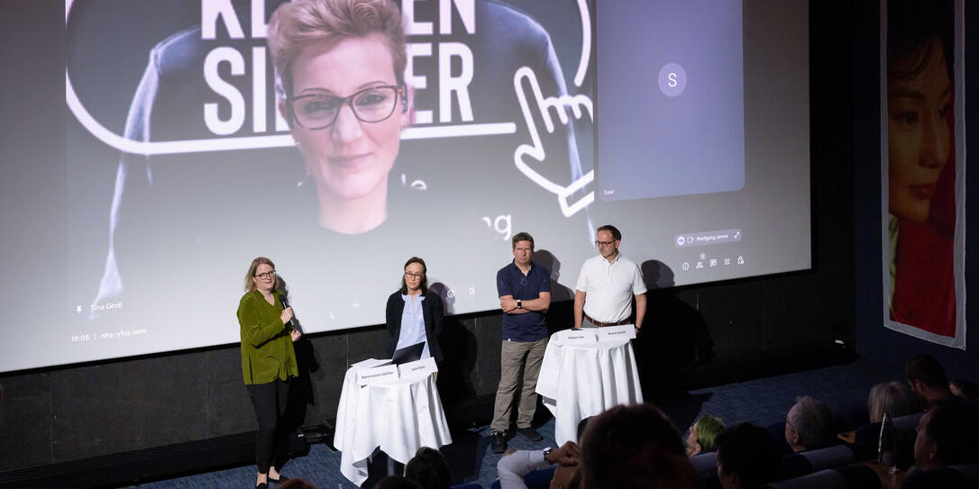 Podiumsdiskussion Datenschutz, Schaan Podiumsdiskussion Datenschutz, Schaan