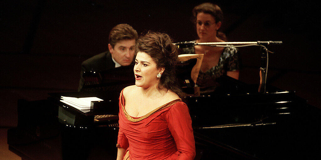 F&uuml;r sie geht laut eigenen Angaben ein Traum in Erf&uuml;llung: Die italienische Mezzosopranistin Cecilia Bartoli wird Leiterin der Oper von Monte Carlo. (Archivbild)