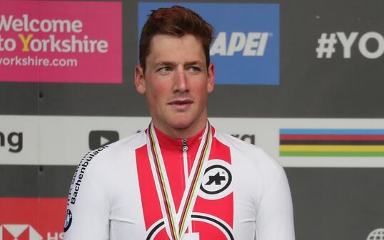 Stefan Küng gewinnt im WM-Strassenrennen in England sensationell Bronze