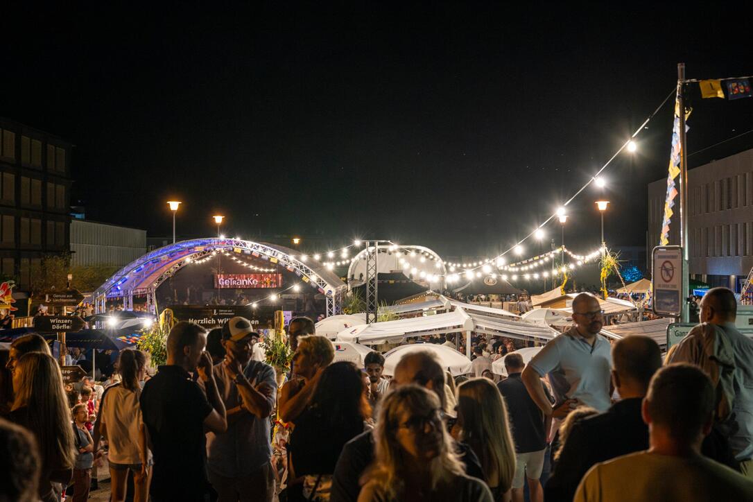 Staatsfeiertag 2026 Volksfest mit Abendprogramm