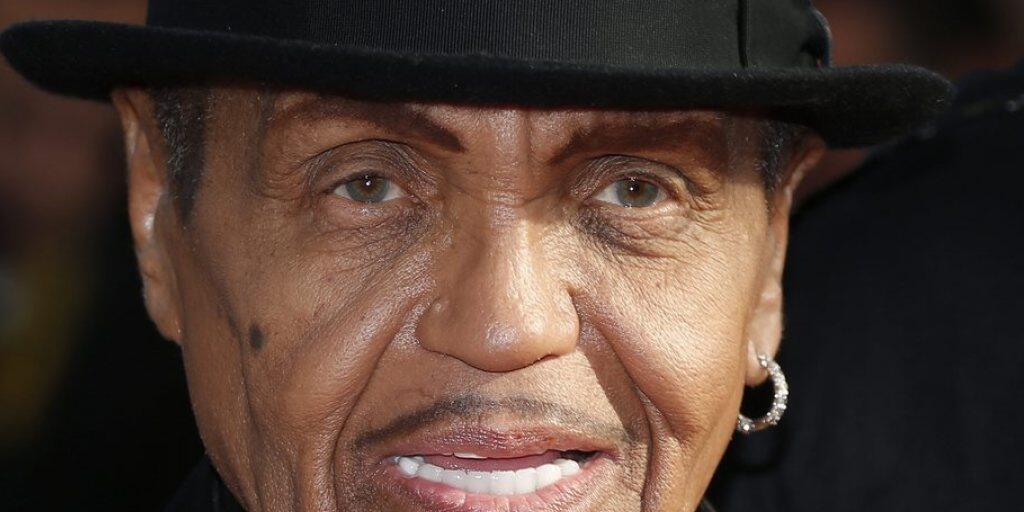 Joe Jackson, der Vater des "King of Pop" Michael Jackson, ist tot. (Archivbild)