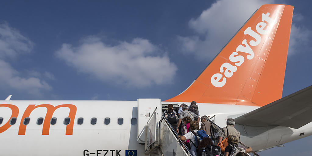Reisende setzten vermehrt auf Billigflieger (Symbolbild).