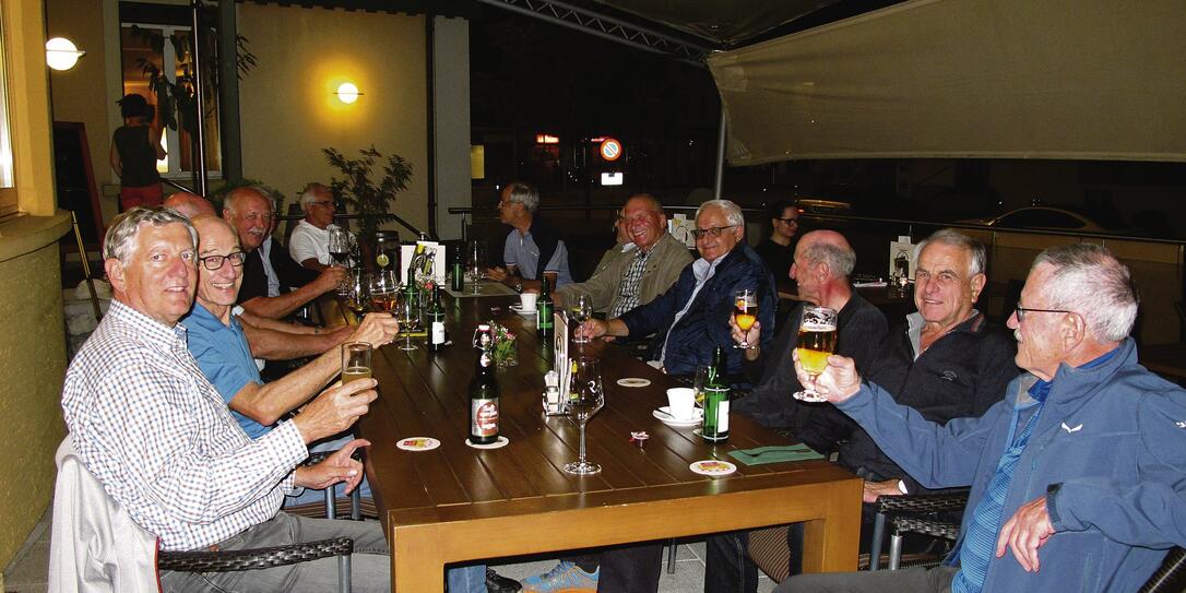 Stammtisch Linde Stammtisch Linde