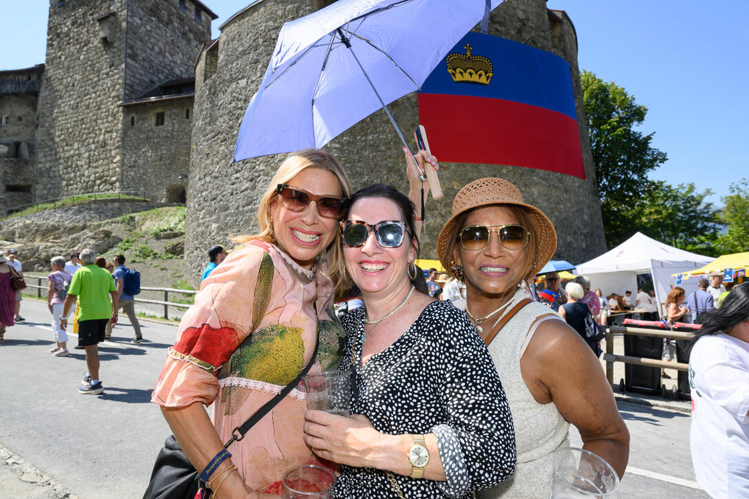 Staatsfeiertag 2026: Staatsakt auf der Schlosswiese (15.08.2026)