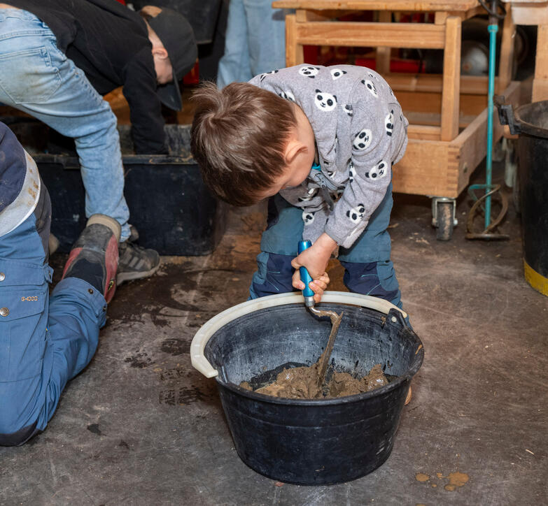 Umweltputzete und Basteln von Nisthilfen in Triesenberg (18.04.2026)