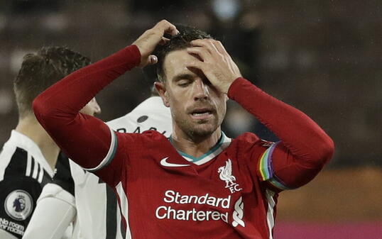 Enttäuschung bei Liverpools Captain Jordan Henderson: nur 1:1 im Auswärtsspiel gegen Fulham