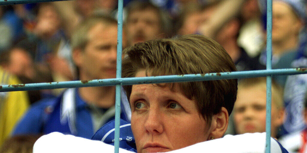Den Schalke Fans blieb nur die Enttäuschung