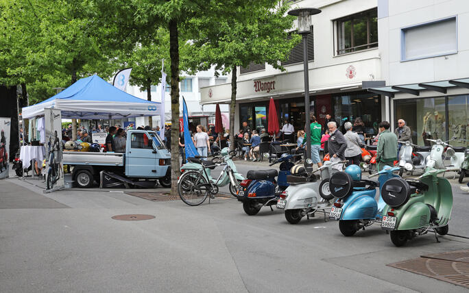 Vespa-Treff in Buchs