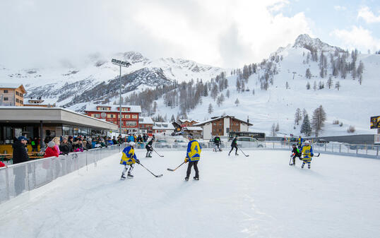 Pond-Hockey-Turnier