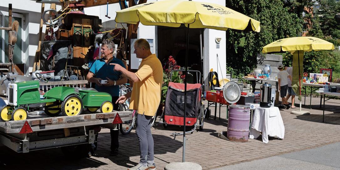 Garagen- und Hofflohmarkt in Mauren
