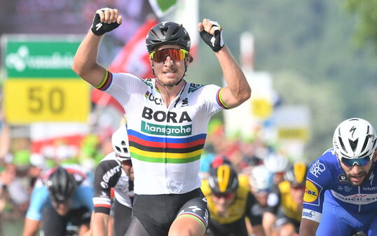 Peter Sagan lässt in Frauenfeld die Muskeln spielen