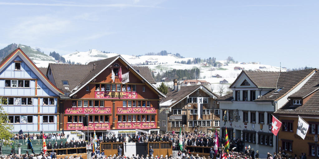 Die FDP Innerrhoden will sich mit Stellungnahmen in die Politik einbringen. Das Archivbild zeigt die Appenzeller Landsgemeinde.