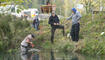 &laquo;Fischer schaffen Lebensraum&raquo; im M&uuml;hlbach in Weite, Sevelen, St. Gallen