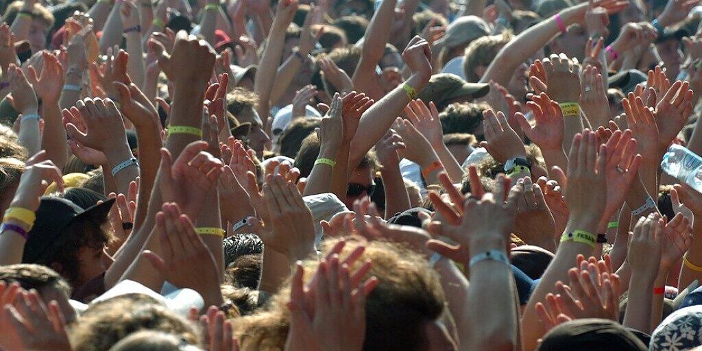 Was sich abgezeichnet hat, ist definitiv entschieden: Die Sommerfestivals 2020 finden nicht statt. Was sich abgezeichnet hat, ist definitiv entschieden: Die Sommerfestivals 2020 finden nicht statt.