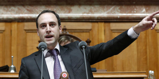 Der Berner FDP-Nationalrat Christian Wasserfallen in der Debatte