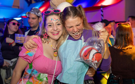 Gigox Maskenball