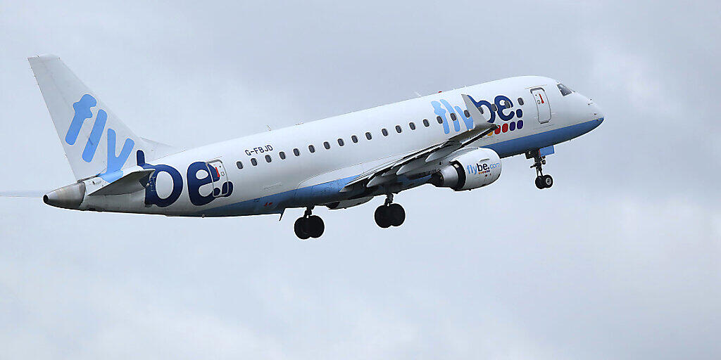 Die Flieger des britischen Regionalfliegers Flybe bleiben künftig am Boden. (Archivbild) Die Flieger des britischen Regionalfliegers Flybe bleiben künftig am Boden. (Archivbild)