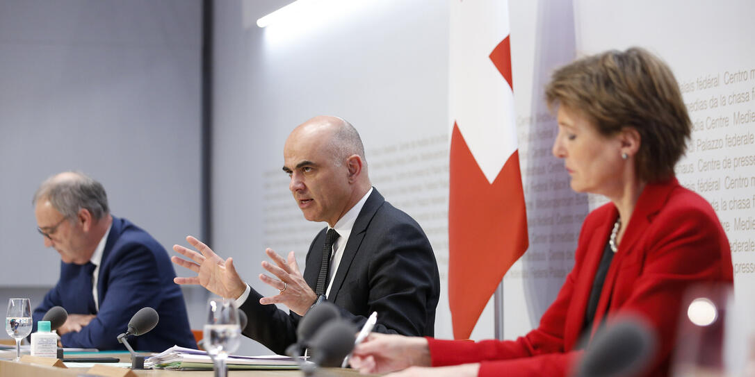 Schweiz Lockert Massnahmen In Drei Etappen Vaterland Online