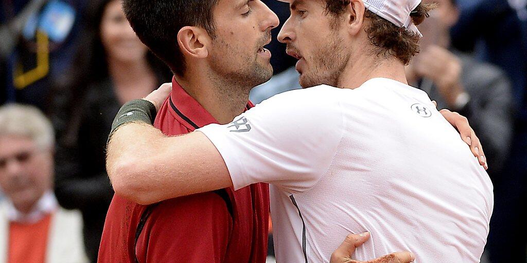 Verstehen sich ansonsten gut, doch nun kritisiert Andy Murray (re.) den Weltranglistenersten Novak Djokovic für seinen Umgang mit den Hygieneregeln bei der Adria Tour