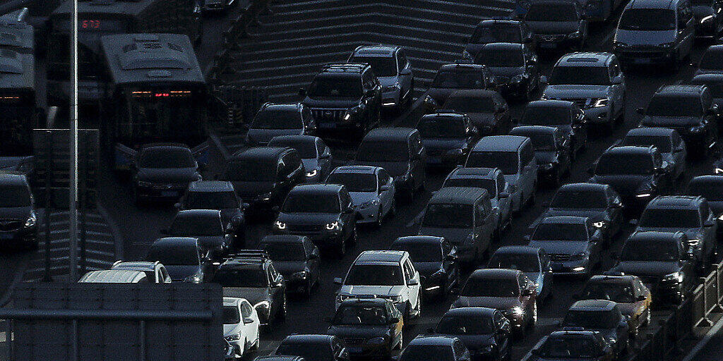 Auto-Absatz in China geht weiter zurück - auch E-Autos schwächeln. (Archiv)
