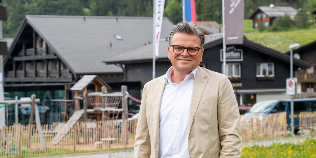 #näherdran_Triesenberg: Interview Alexander Berger, Hoteldirektor Grofin, Malbun