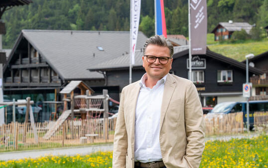 #näherdran_Triesenberg: Interview Alexander Berger, Hoteldirektor Grofin, Malbun