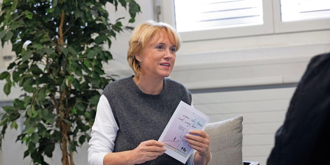 Interview mit Sonja Jeeves über ihr Buch "Ein persönlicher Wegweiser im Todesfall"